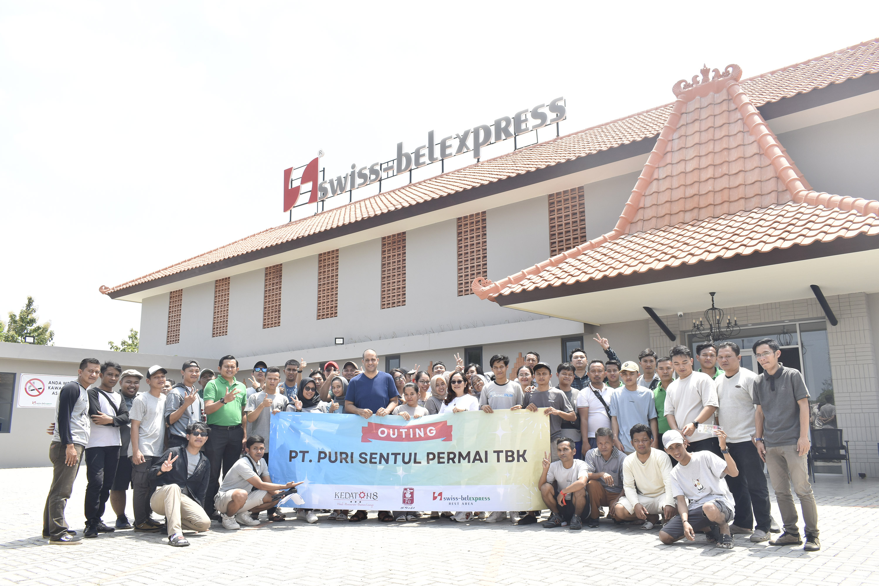 Outing Edukatif PT Puri Sentul Permai Tbk, Meningkatkan Kebersamaan Dengan Memahami Bisnis Perusahaan Bersama-sama